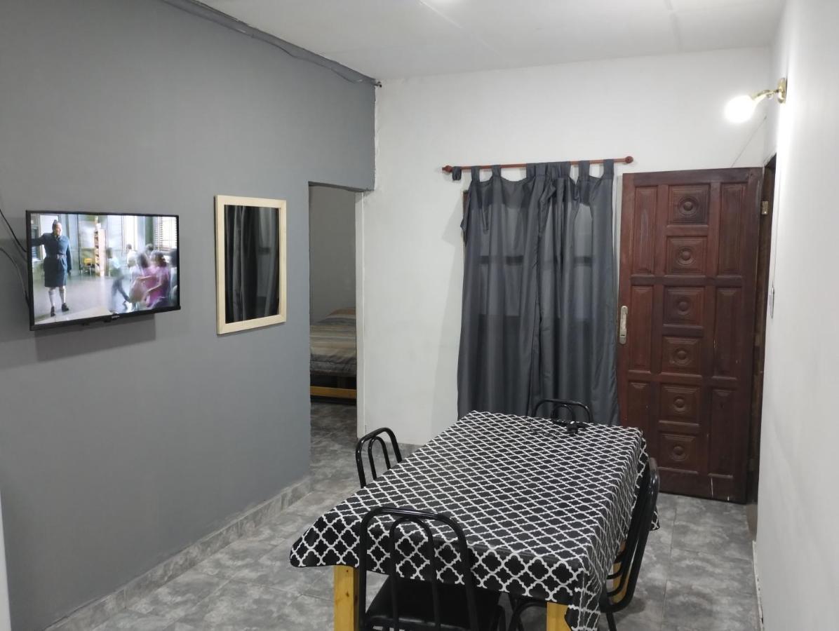 Temporarios Caseros Sde Apartment *
